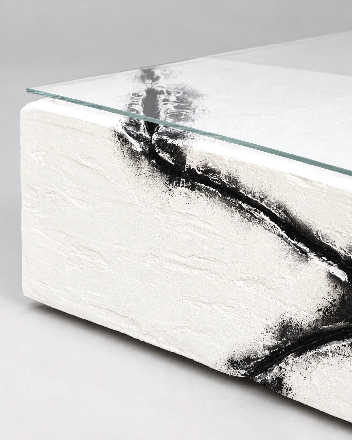 Table 균열 디테일